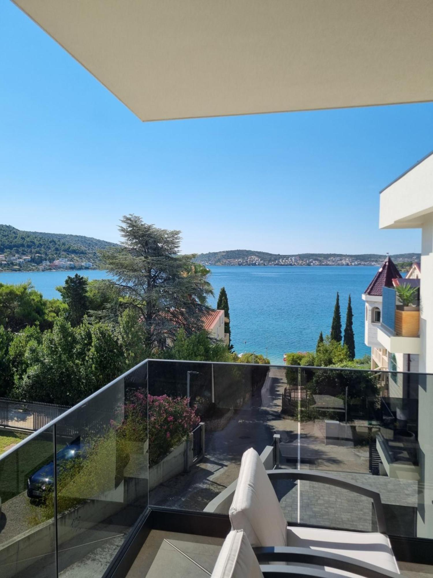 Luxvu Lägenhet Rogoznica  Exteriör bild